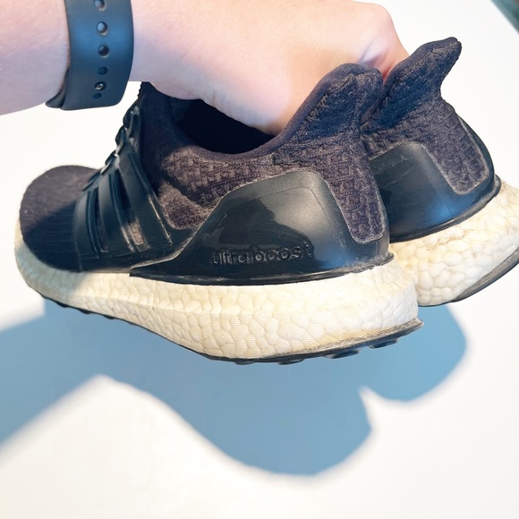 Adidas Ultraboost in Black - Picture 4 of 10